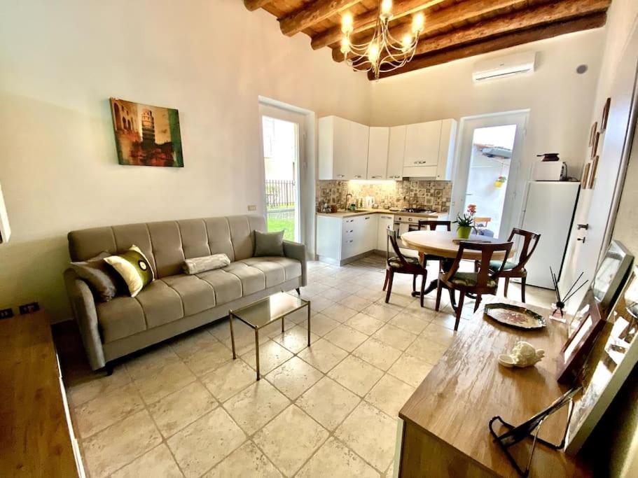 Zona Fiera A 10 Minuti Dal Centro Con Parcheggio Apartment Verona Exterior photo