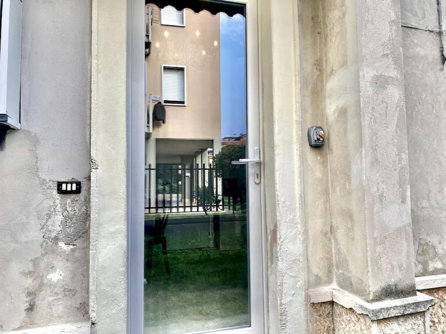 Zona Fiera A 10 Minuti Dal Centro Con Parcheggio Apartment Verona Exterior photo